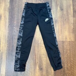 Nike Joggers Track Pants Kids 7 Black Camo Side Stripe Sportswear Athleisure Gym